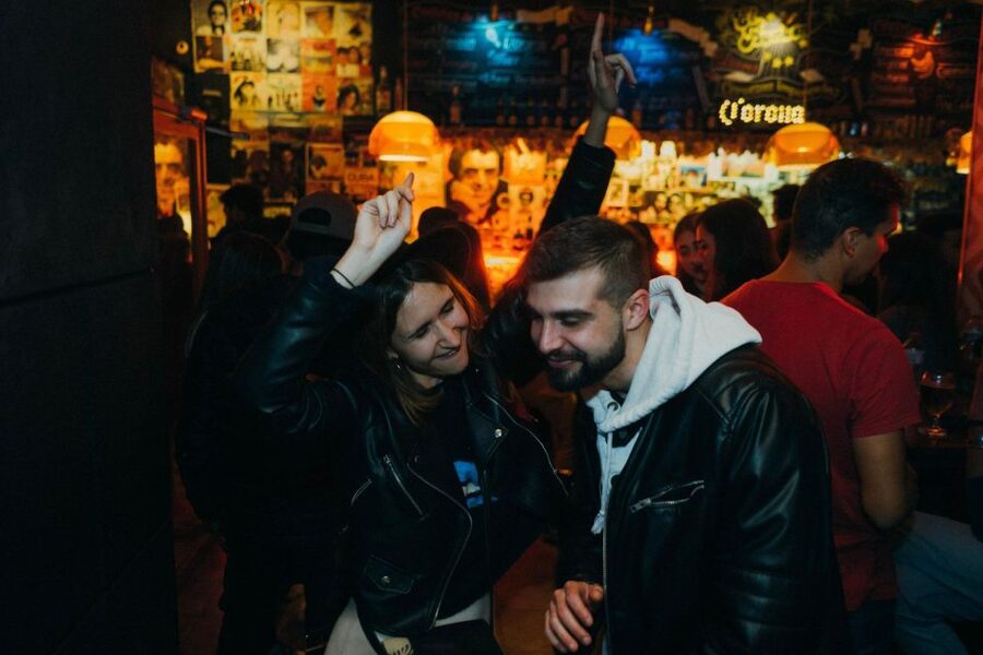 Budapest: Guided Bar Crawl Walking Tour - Madách Imre út and the late-night finish