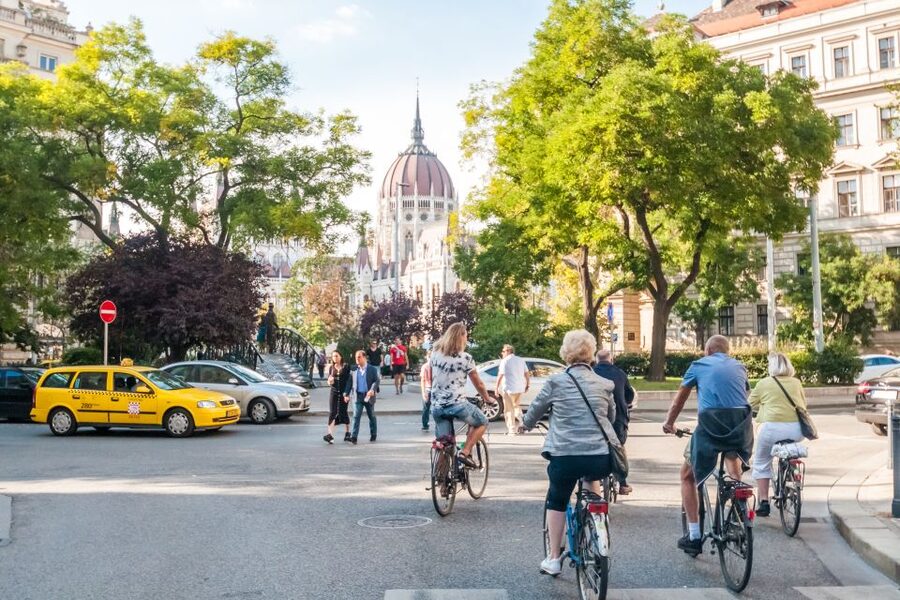 Budapest: Guided City Discovery Bike Tour - Starting at Liberty Square and the Parliament