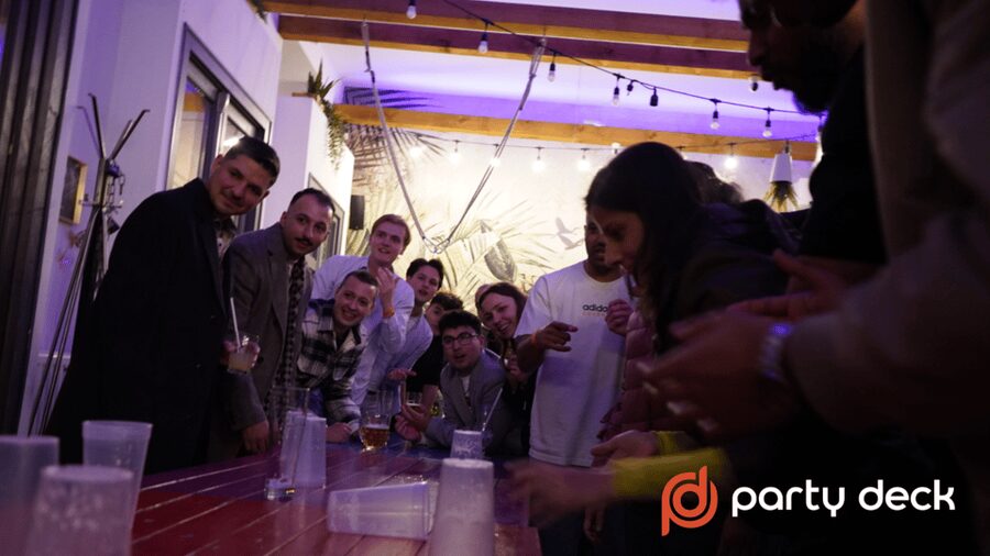 Budapest: Guided Tour to Ruin Bars with Games and 6 Shots - How the large-group format affects the night