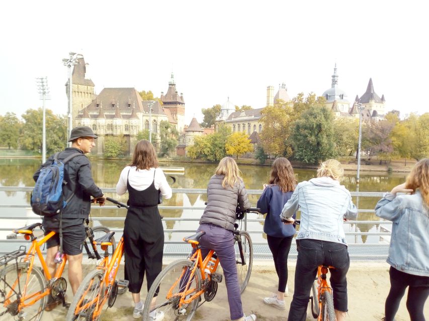 Budapest: Historic Downtown Bicycle Ride with Scenic Views - Heroes’ Square and the stories of City Park