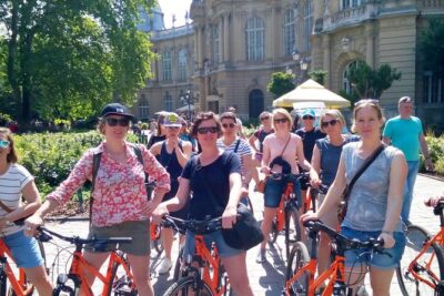 Budapest Historic Downtown Bicycle Tour in small groups