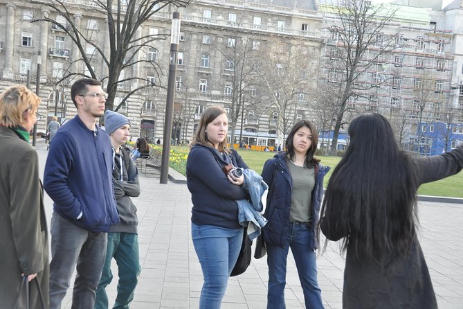 Budapest Historical Sightseeing - Free Walking Tour - Parliament Square and the Danube views