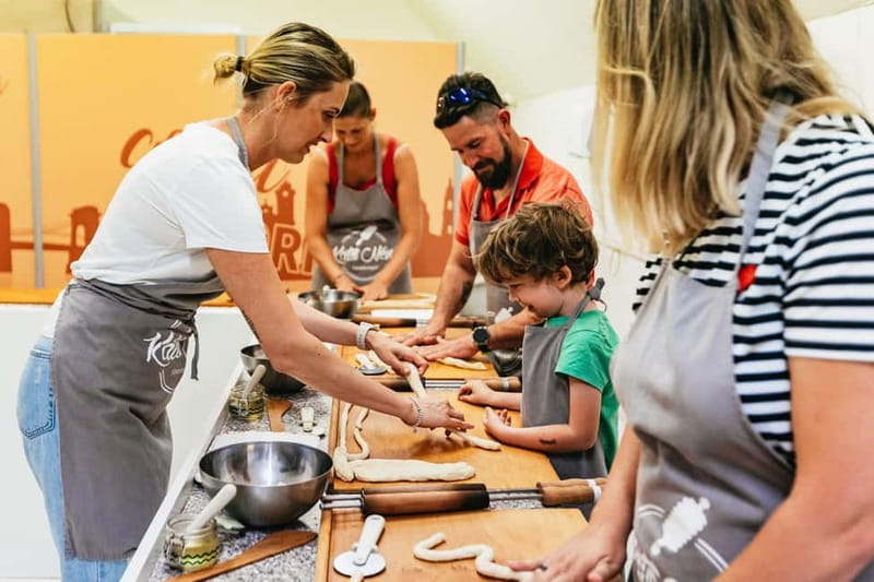 Budapest: Hungarian Chimney Cake Workshop in the City Center - The one-hour bakery workshop