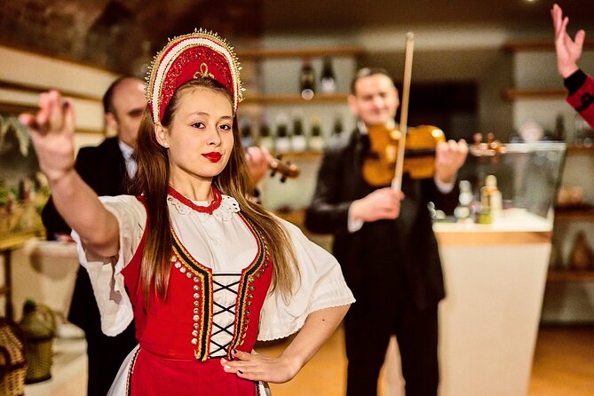 Budapest: Hungarian Folklore Dance Performance & Concert Ticket - Seating, photographs, and the venue experience