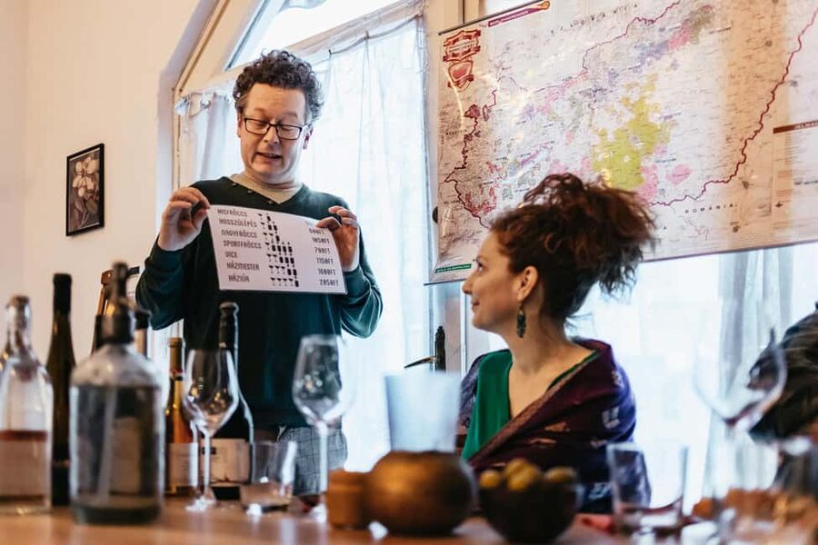 Budapest: Hungarian Wine Tasting with 7 Wines and Tapas - Practical details for planning your evening