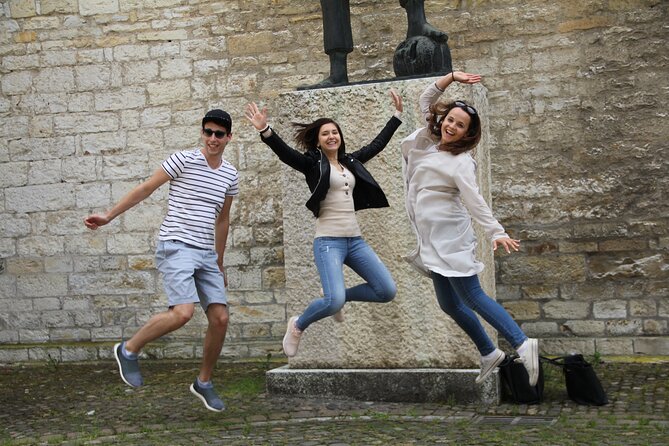 Budapest (Jewish Quarter) Scavenger Hunt and Self-Guided Tour - Gozsdu Udvar Brings Movement and People