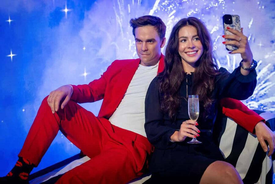 Budapest: Madame Tussauds Entry Ticket - Movie scenes, vehicles, and the Cinema Café
