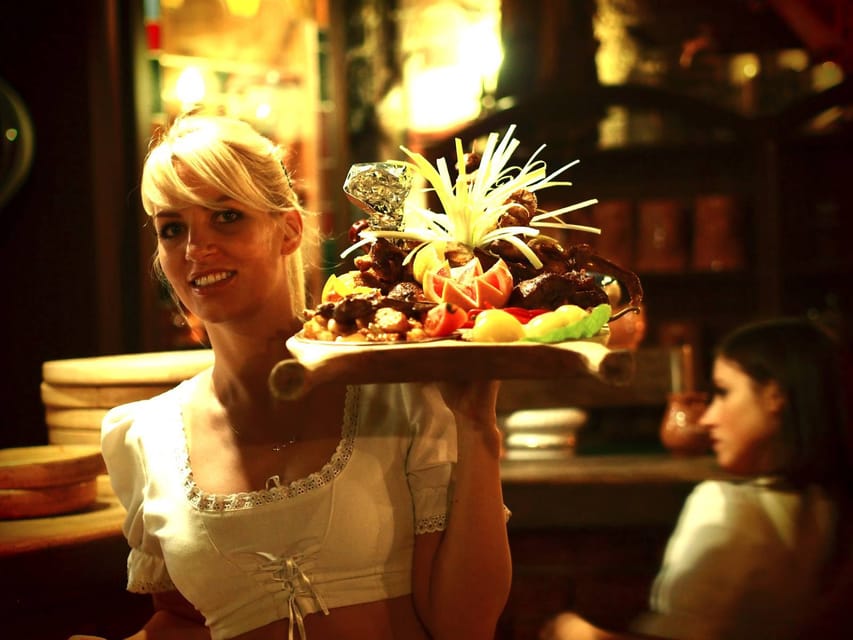 Budapest: Medieval Dinner Show with Drinks - The medieval setting and table experience