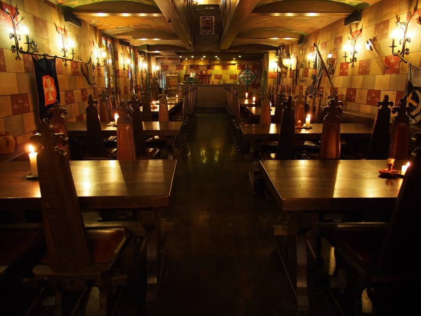 Budapest: Medieval Dinner Show with Drinks - Choosing between the three large meat menus