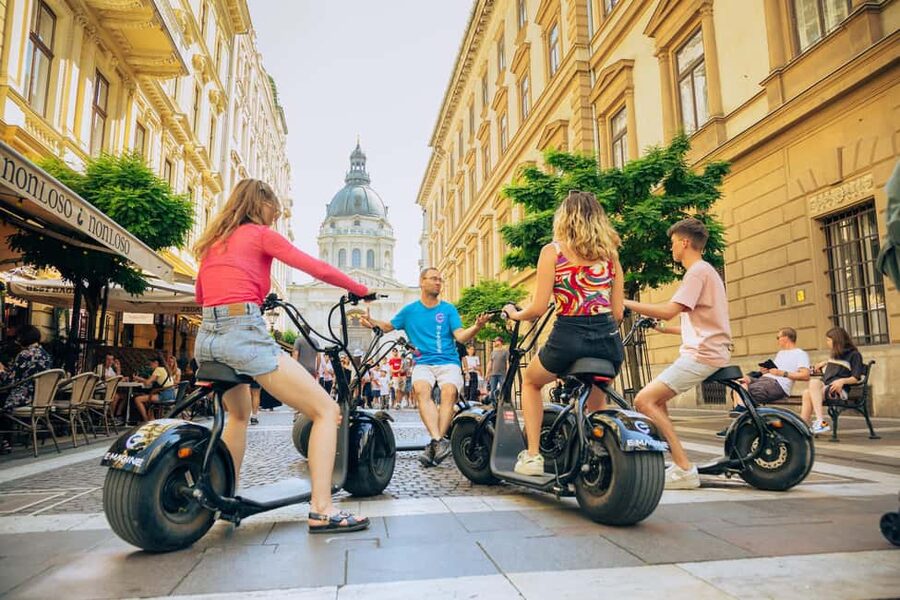 Budapest: MonsteRoller E-Scooter Tour - What the guides add to the ride