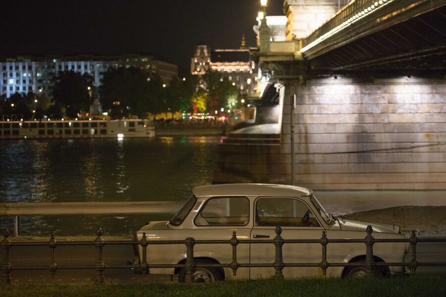 Budapest: Night Walking Tour with River Cruise and Wine - Why Budapest at night changes the experience