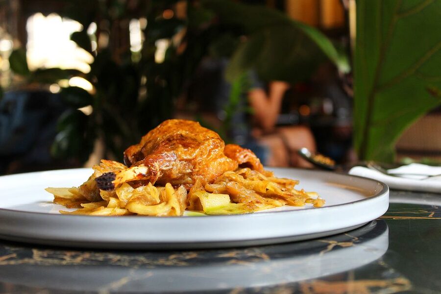 Budapest: Párisi Passage Restaurant 3-Course Menu - Key points to know before booking