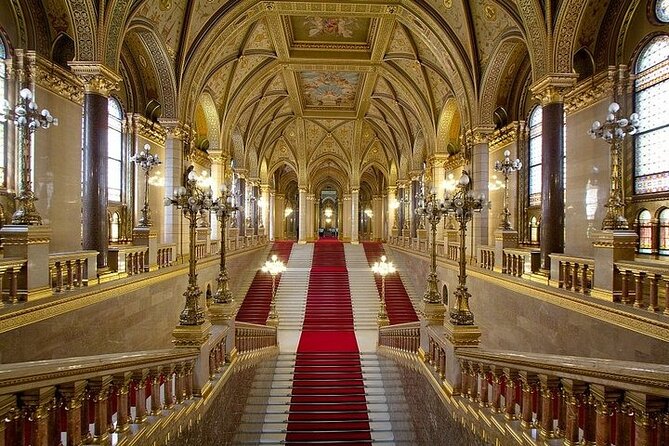 Budapest Parliament Audio Guide Tour with Danube Cruise - Who will get the most from this experience