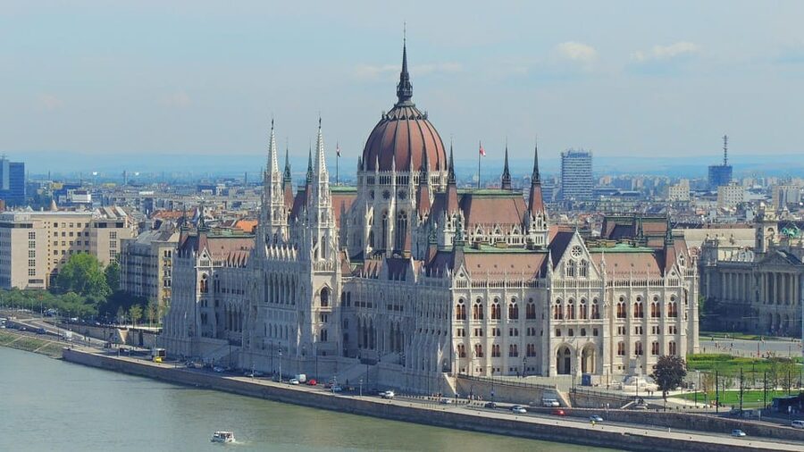 Budapest: Parliament Building Entry Ticket and Audio Guide - Who will enjoy this Parliament visit?