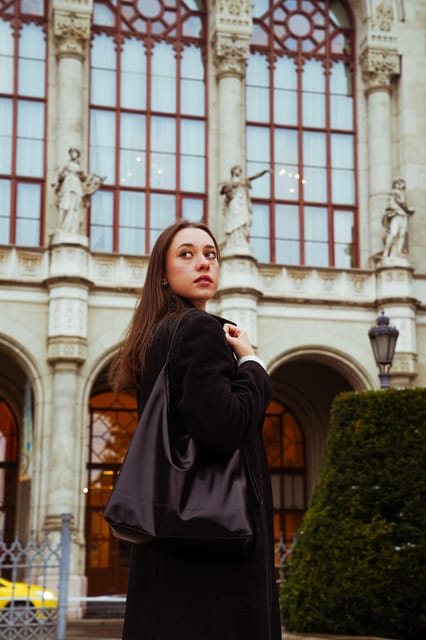 Budapest: Photo Session with Professional Local Photographer - Why a Budapest photo session can be worth your hour