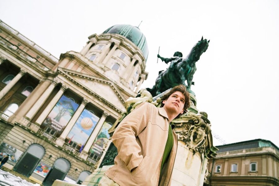 Budapest: Photo Session with Professional Local Photographer - Choosing your Budapest backdrops
