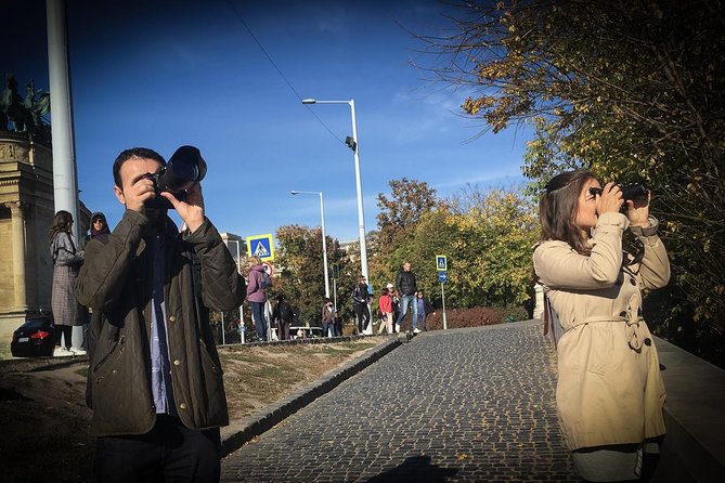 Budapest Photo Walks - Batthyány Square and Parliament across the river