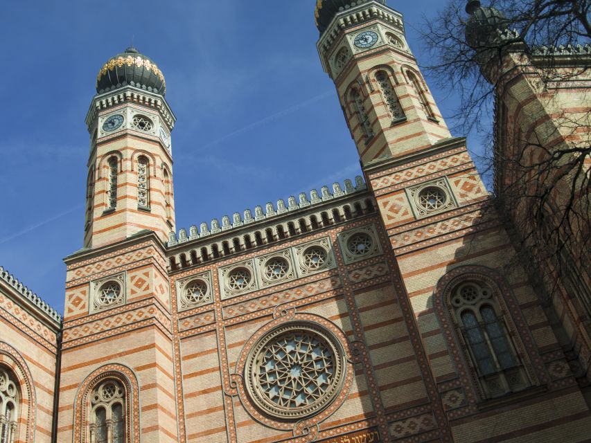 Budapest: Private 3-hour Guided City Tour by Bus - Who will get the most from this private tour?