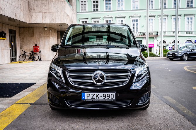 Budapest Private Airport Transfer in a Luxury Minivan - Departure pickups at 3 a.m. or 5 a.m.