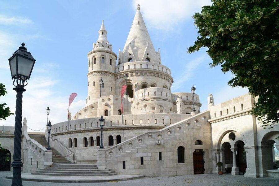 Budapest: Private City Tour with Local Guide - The Great Market Hall and Hungarian food