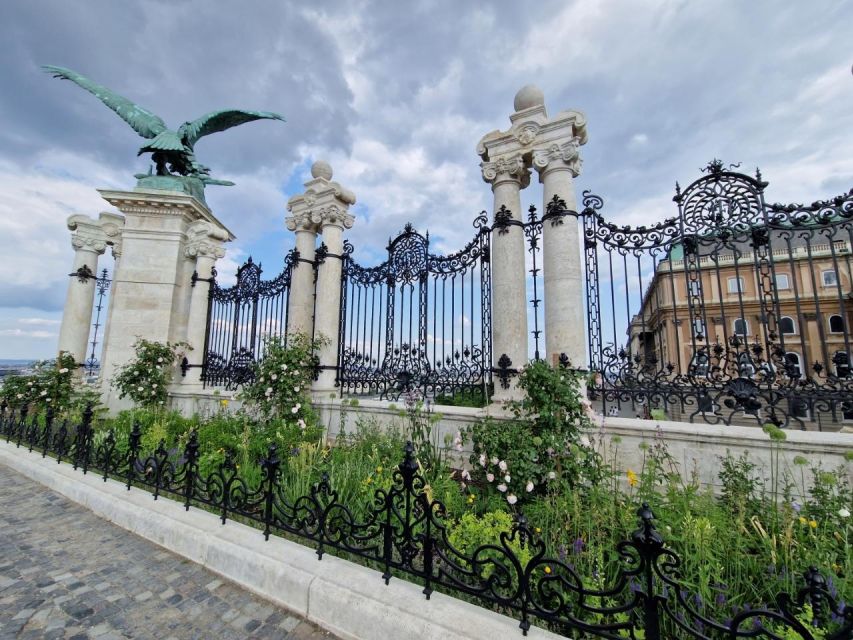 Budapest: private deluxe tour with a native, in Spanish - Key points at a glance