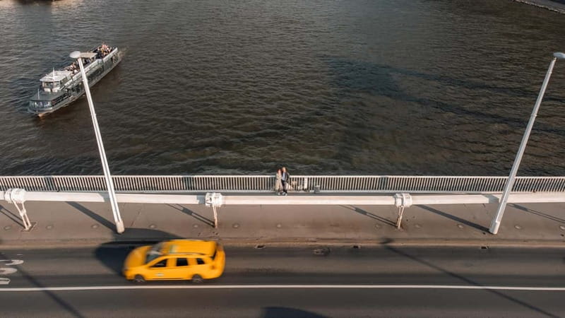 Budapest: Private Drone Photo Walking Tour with Photos - How this compares with a standard Budapest sightseeing tour