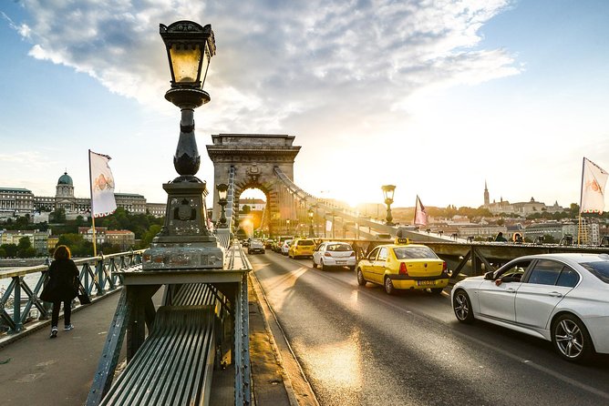 Budapest Private Luxury Sightseeing Tour with Guide and Transport - Hotel pickup and the first look at Pest