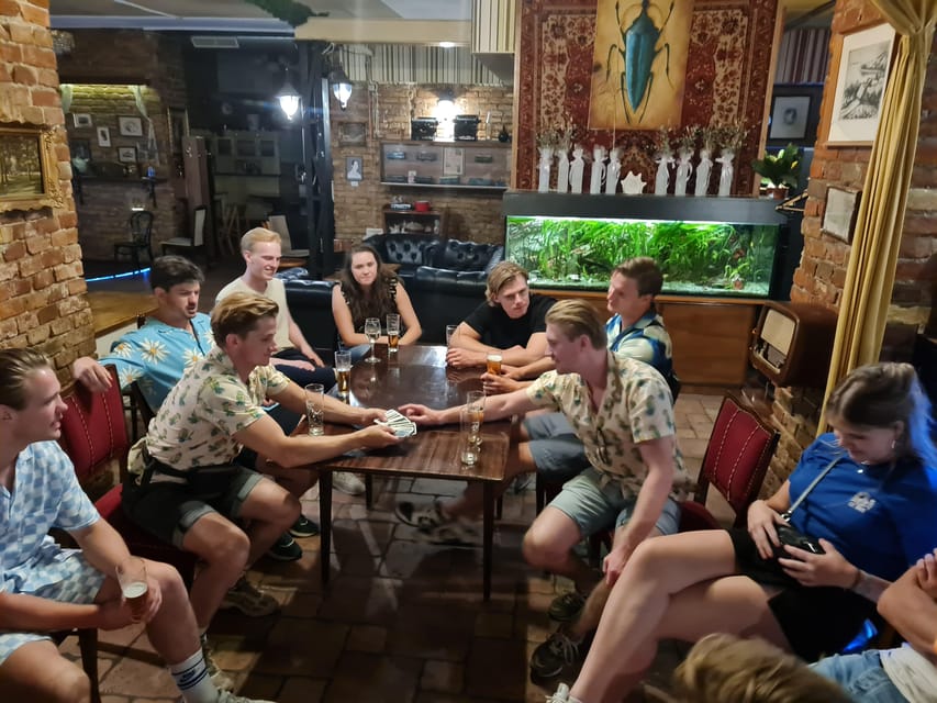 Budapest: Private, Personalized Pub Crawl, 3 drinks included - The 90-minute secret final stop