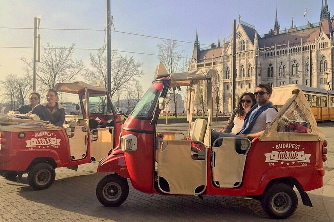 Budapest Private Tuk Tuk Half-Day Tour - The guides make or break the experience