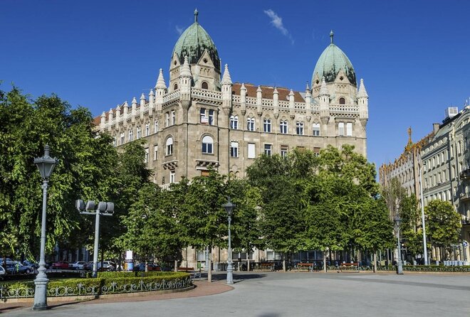 Budapest Private Tuk Tuk Half-Day Tour - Heroes’ Square and the broad sweep of City Park