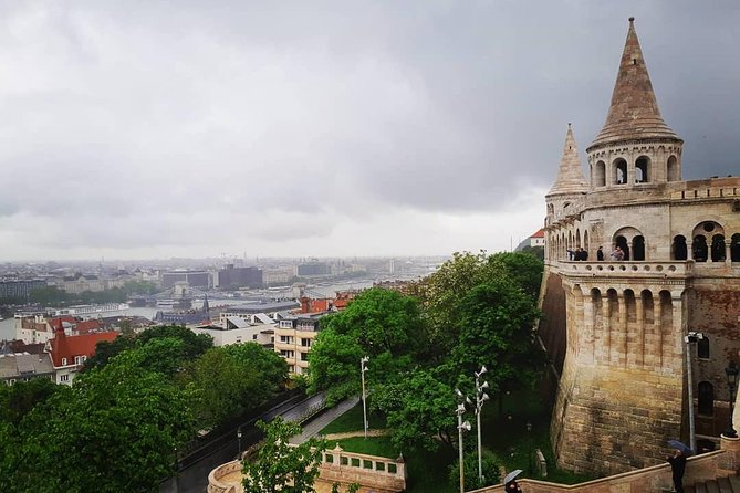 Budapest Private Walking Tour - Castle Hill, the Royal Palace, and Matthias Church