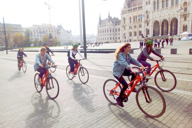 Budapest relaxed bicycle tour at sunset - Thirty minutes on Margaret Island