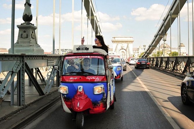 Budapest Romantic Private Tuk Tuk Tour - Starting with old Pest and the Danube