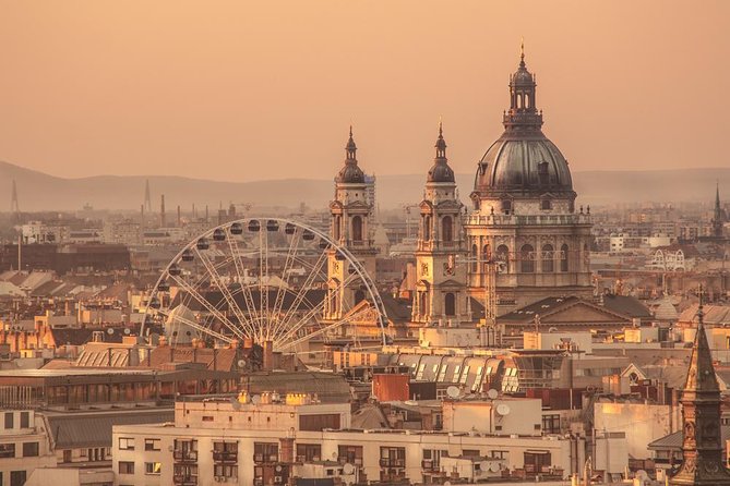 Budapest Romantic Private Tuk Tuk Tour - What the guide adds to the ride