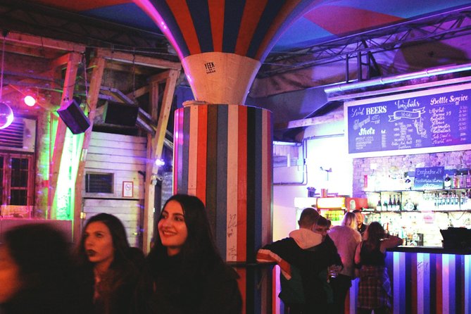 Budapest Ruin Bars Evening Walking Tour with Drinks & Snacks - What the included food and drinks are worth