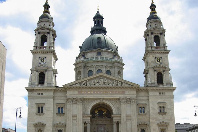Budapest: Saint Stephen's Basilica Tour - What you see inside St. Stephen’s Basilica
