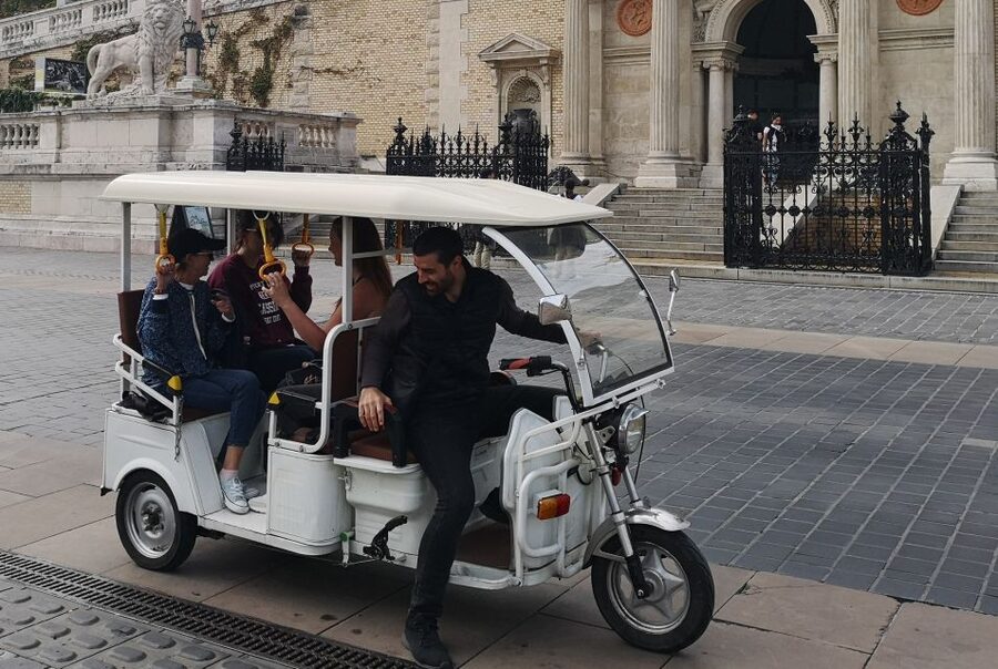 Budapest: Sightseeing Tour by Electric Tuktuk - Along Andrassy Avenue to the Opera House