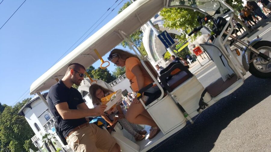 Budapest: Sightseeing Tour by Electric Tuktuk - Matthias Church and Fisherman’s Bastion