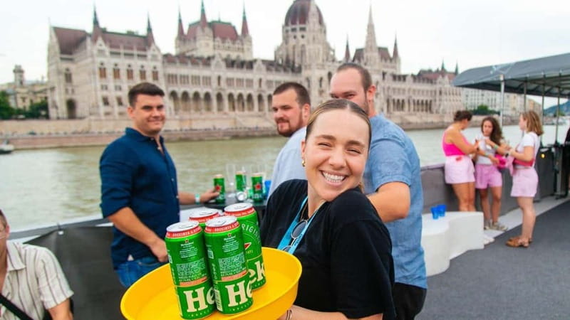 Budapest: Sip & Sail Danube Cruise with Unlimited Beer - Unlimited beer, Prosecco, and cocktails
