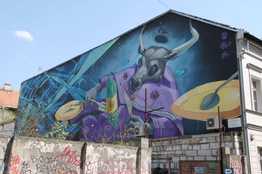 Budapest: Street Art Tour - The Coffee Stop at a Local Café