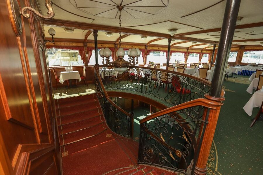 Budapest: Summer Brunch & Cruise with Prosecco or Cake - Brunch dishes worth trying