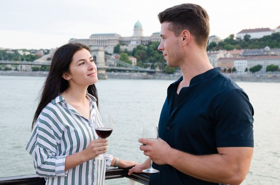 Budapest: Summer Brunch & Cruise with Prosecco or Cake - What the lack of a guide means