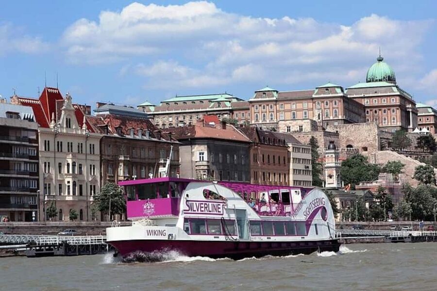 Budapest: Sunset Cruise with 2 Cocktails - Key points to know before booking