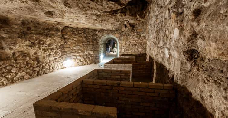 Budapest: The WWII Siege of Buda Castle & Bomb Shelter Tour - Key points to know before you go