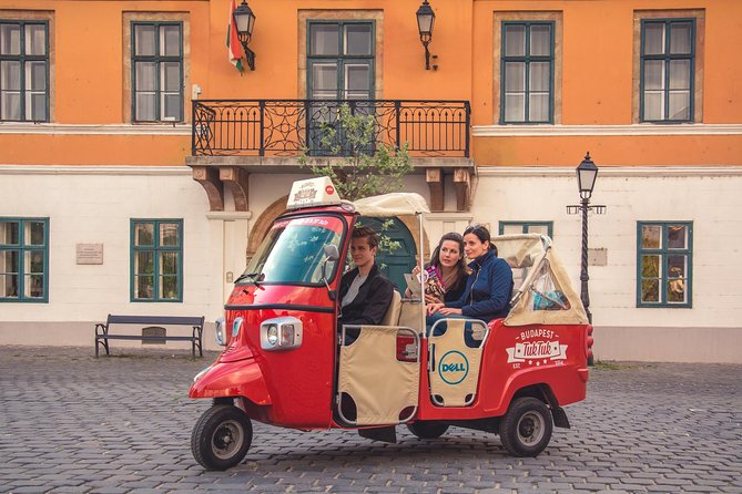 Budapest TukTuk Private Tour with Goulash Soup in the Downtown - Your route begins in central Pest
