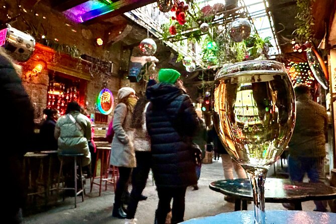 Budapest Urban Art - Private Street Art Tour with a Drink in a Ruin Bar - What the private format is really worth