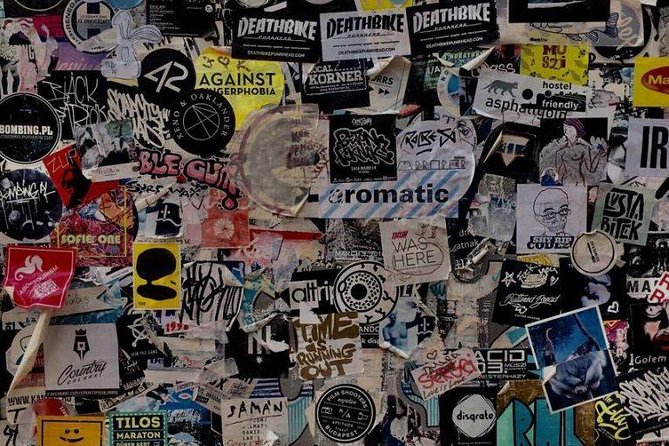 Budapest Urban Art - Private Street Art Tour with a Drink in a Ruin Bar - Street food, independent shops, and useful detours