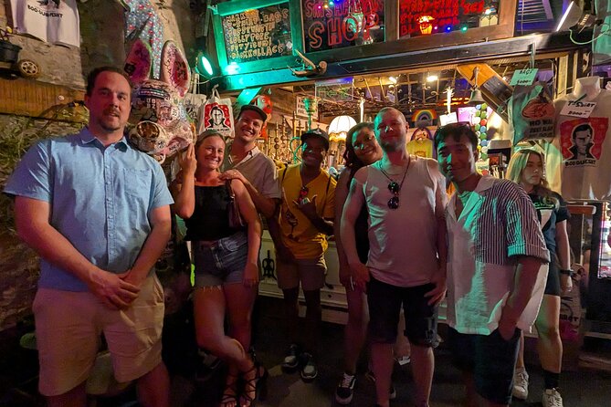 Budapest Vibe: Ruin Bars, Street Art and Culture Tour - Finishing with lángos on Wesselényi Street