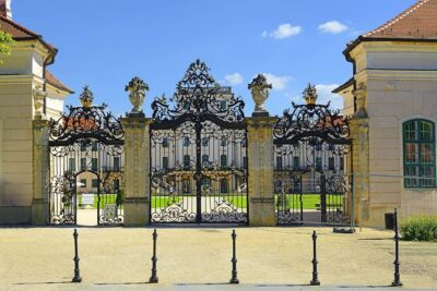 Vienna One-Way Sightseeing Transfer