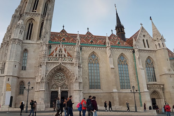 Budapest Walking Tour with Your Private Guide: 10+ Highlights - Parliament and Kossuth Lajos Square